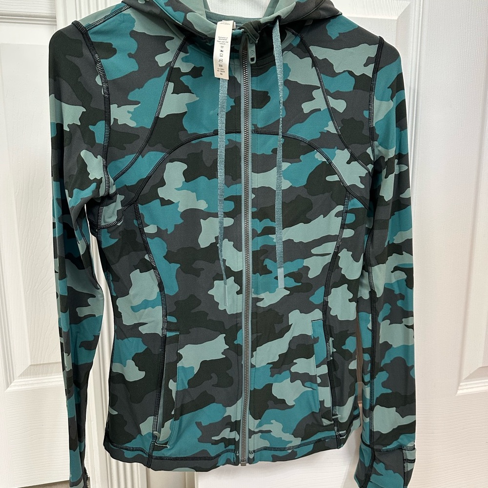 Lululemon DefineJacket